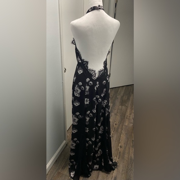 Majorelle Halter Dress - Picture 3 of 15